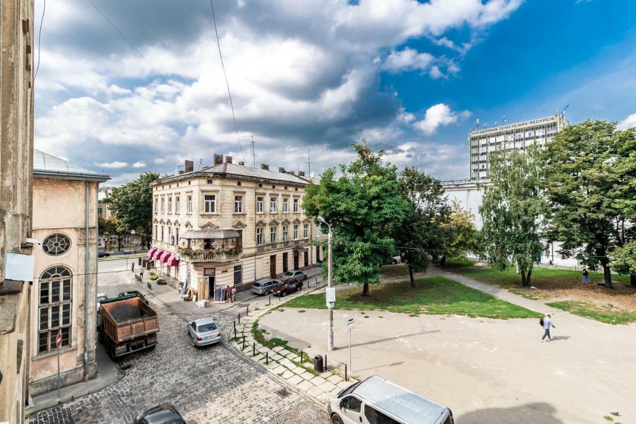 Kumpel Apartment Lemberg Exterior foto